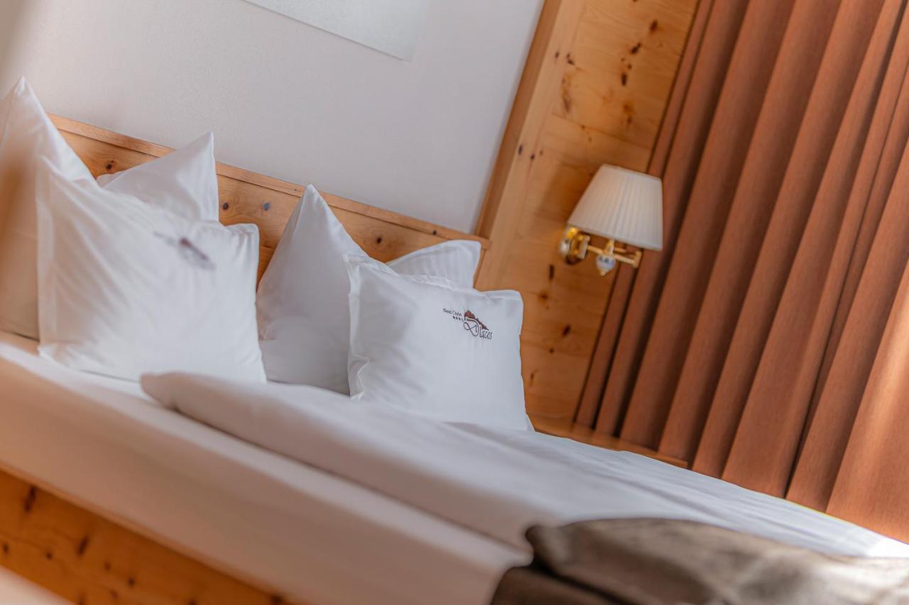 Hotel Chalet Dlaces Selva di Val Gardena Bagian luar foto
