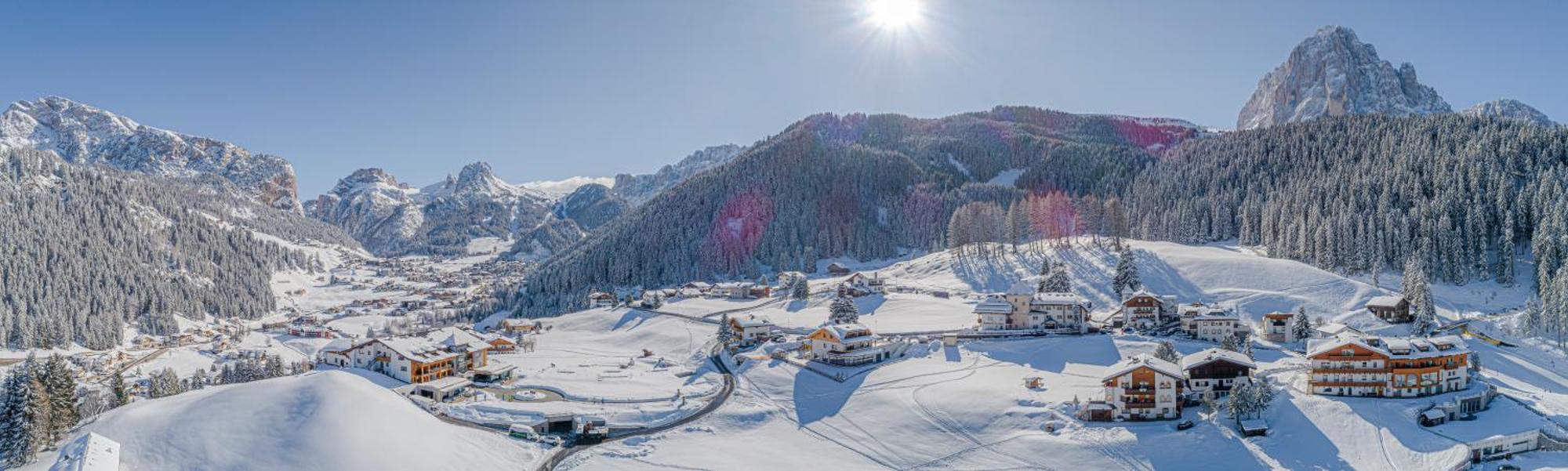 Hotel Chalet Dlaces Selva di Val Gardena Bagian luar foto
